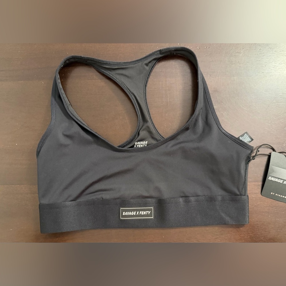 Savage X Fenty Sport Black Racerback Sports Bra NWT Medium